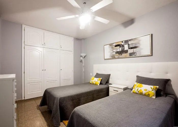 Flor Azul, Americas アパート