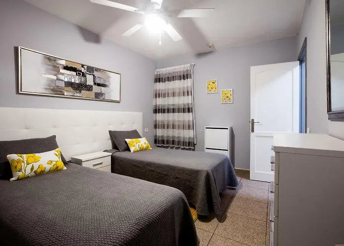 Las Americas Las Floritas