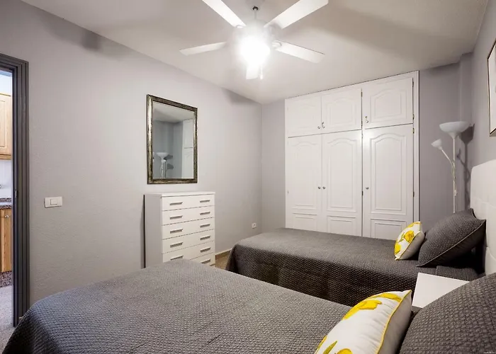 Las Americas Las Floritas Lägenhet *